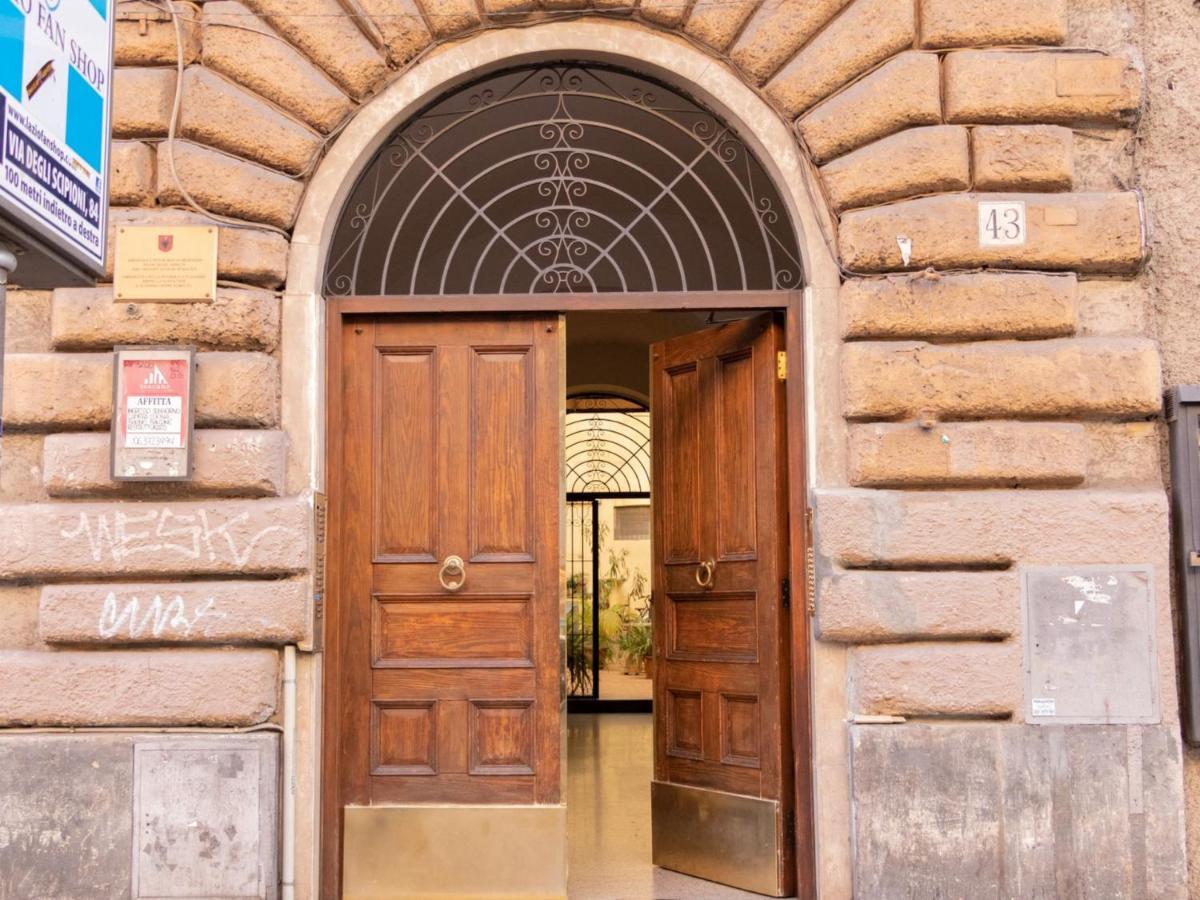 The Best Rent - Elegant Two-Bedroom Apartment Close To Saint Peter'S Basilica Rzym Zewnętrze zdjęcie
